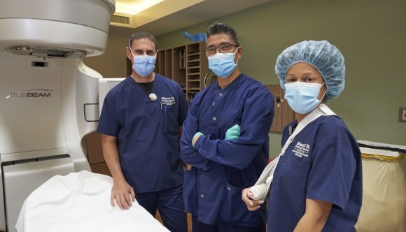 Imaging technicians are among the jobs that are open to the public at VA